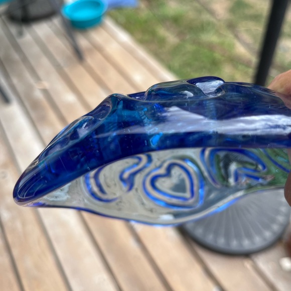 Fire & Light cobalt blue heart puka bowl in mint condition - Picture 4 of 6